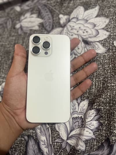 Apple iPhone 15 Pro Max