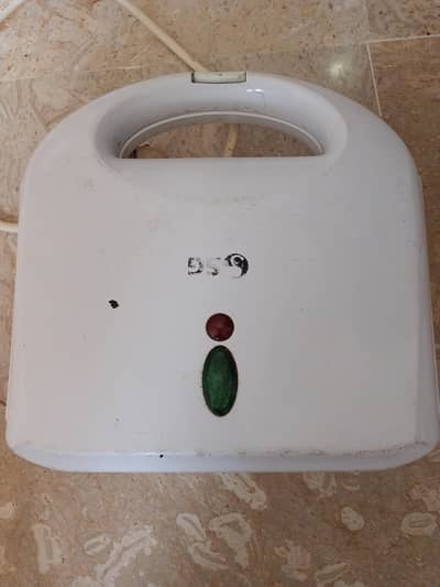 sandwich maker