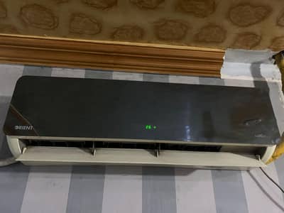 Orient 1.5 ton dc inverter heat and cool perfect cooling long thorw
