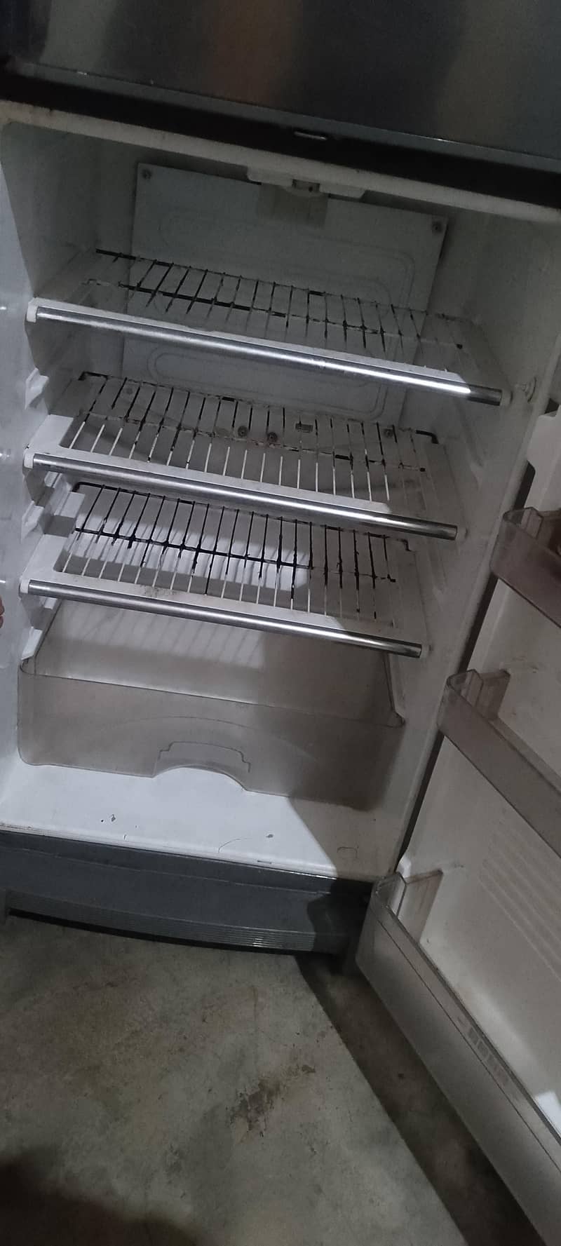 refrigerator 1