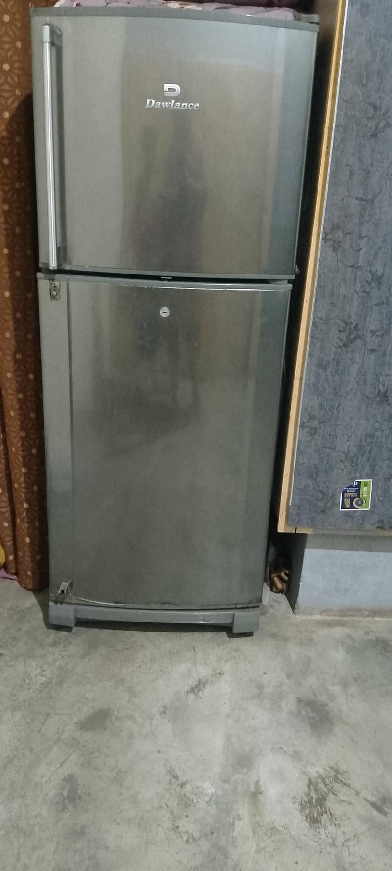 refrigerator 4
