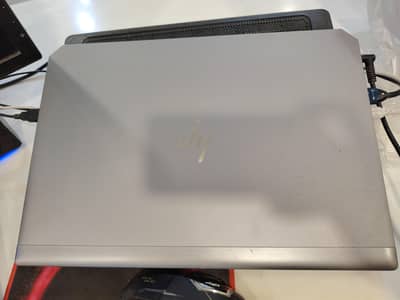 hp zbook 32gb ram 1tb ssd and 4gb card