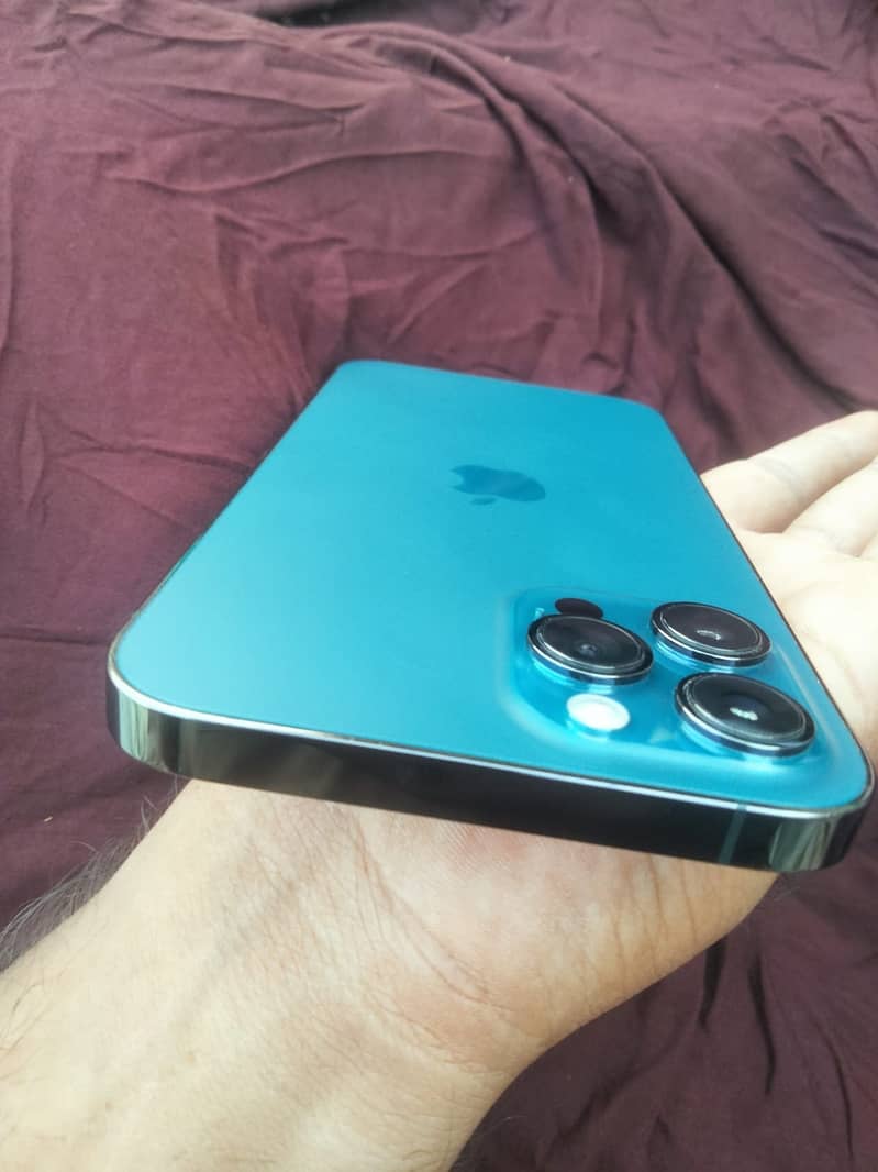 Apple iPhone 12 Pro Max 11