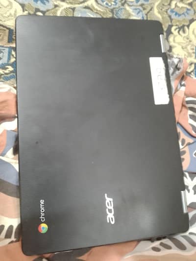 This laptop also becomes a tablet and it also works with touch.
