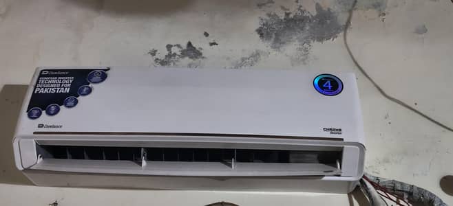 1.5 ton ac Dawlance urgent sale contact 03204195177