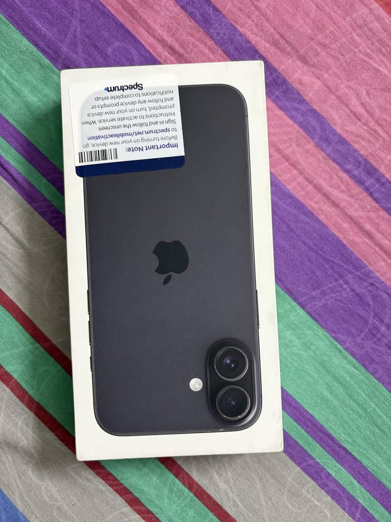 Apple iPhone 16 Plus 3