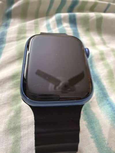 Apple Watch 45mm Blue (GPS Only) – Box & Original Cable Included