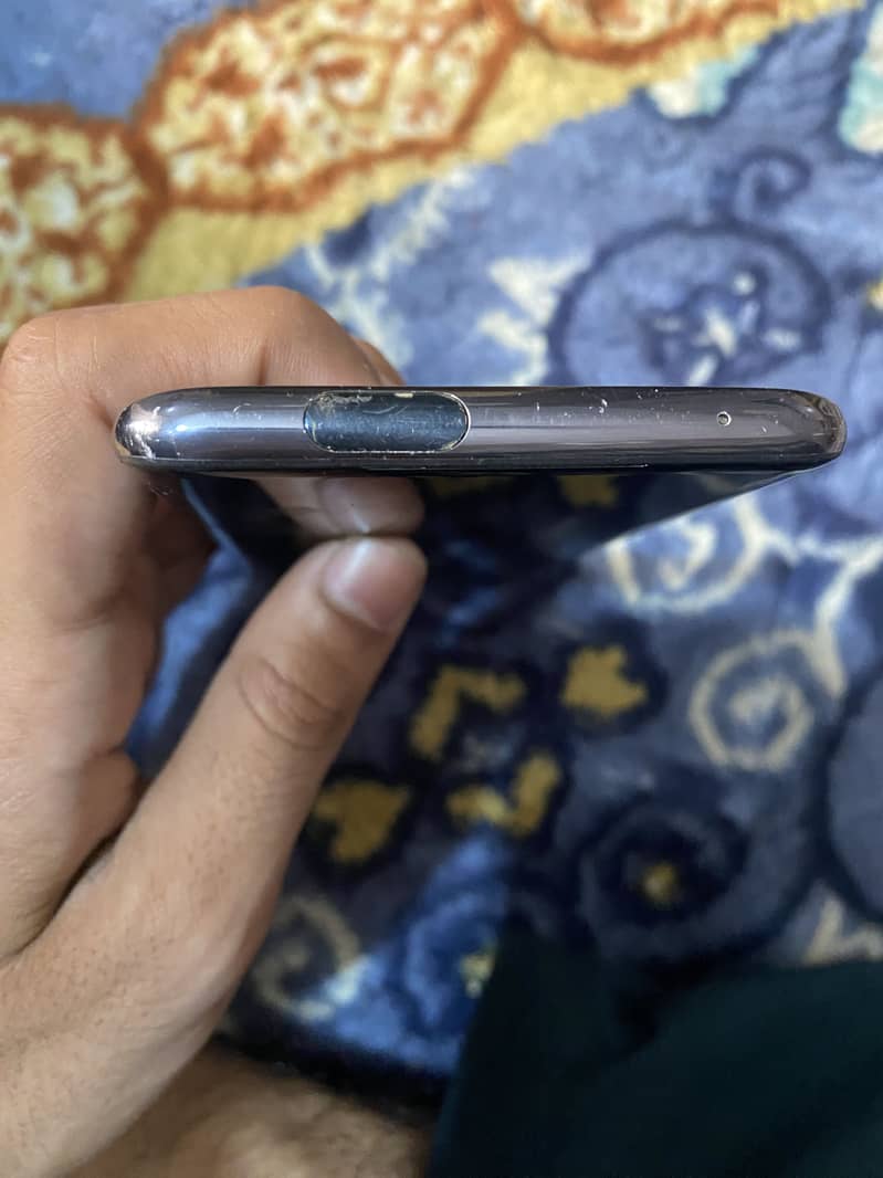One Plus 7 Pro 1