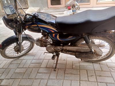 engine ok condition normal all bikei ok 03492077858