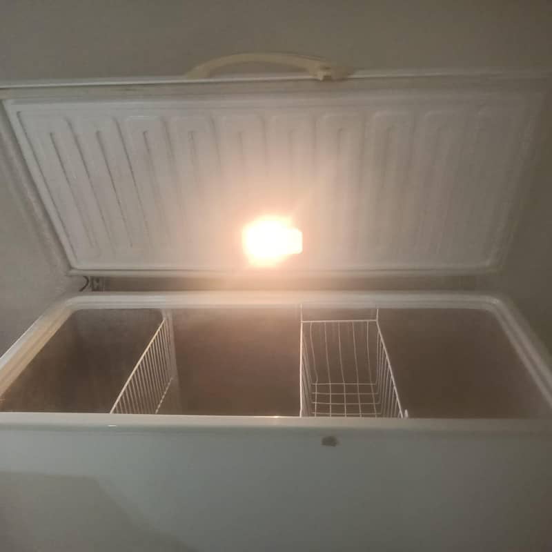 Waves Freezer 10/10 condition 1