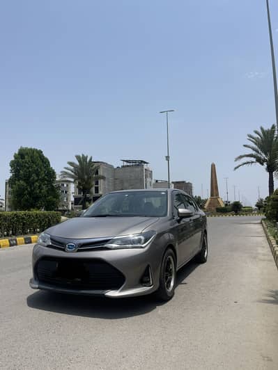 03143024803 only Whatapp contact Toyota Corolla Axio 2018