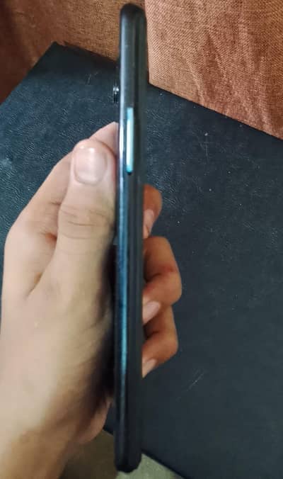 OPPO F7