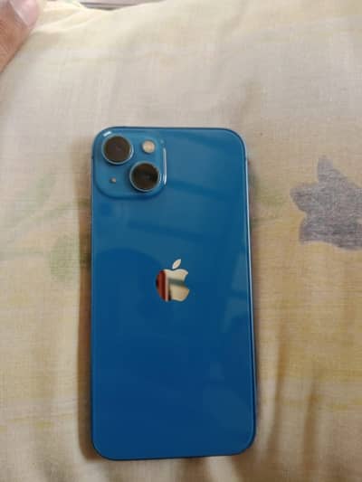 Apple iPhone 13