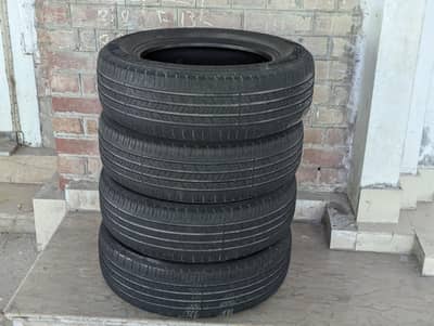 Toyota Corolla/Honda city 195/65R15 used tyres for sale