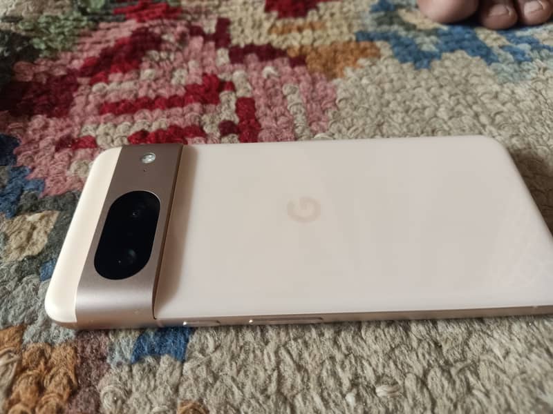 Google Pixel 8 0