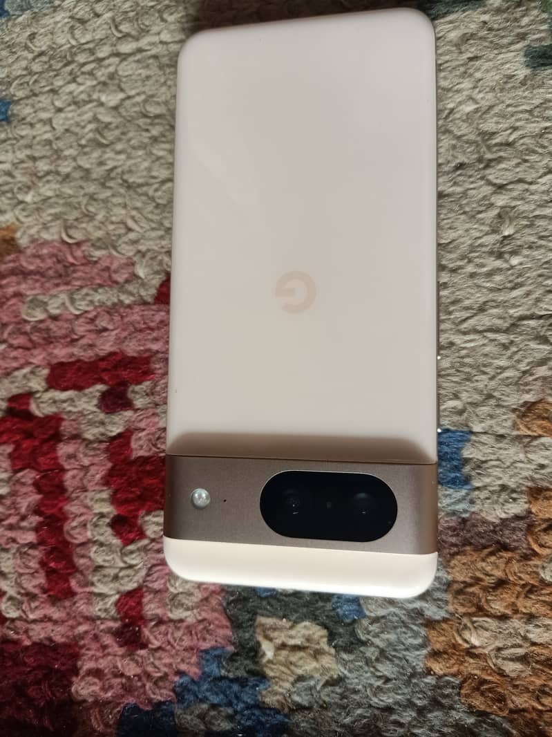 Google Pixel 8 1