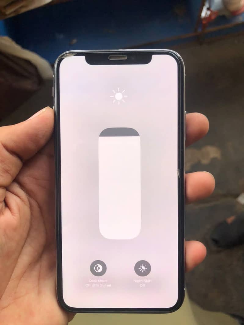 Apple iPhone X 5