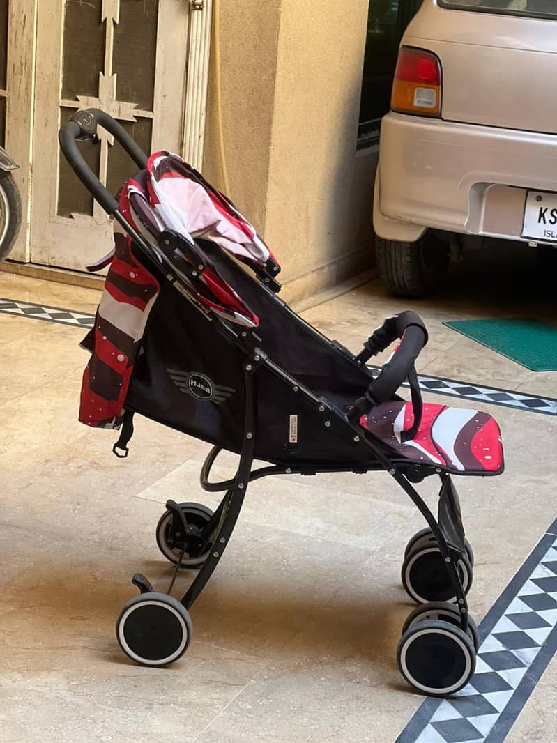 stroller 1