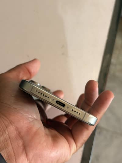 iPhone 15 Pro Max 256 GB