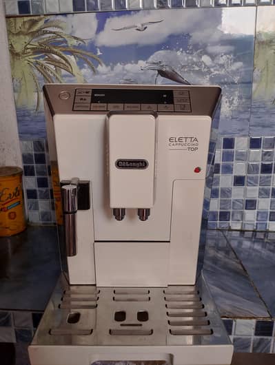 De'Longhi Eletta ECAM45.760. W fully automatic coffee machine