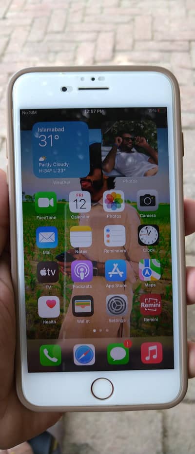 Apple iPhone 7 Plus new condition battery  health 70% 3 mon sim time