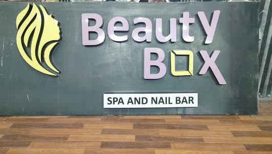 beauty salon board for board , size 4x8