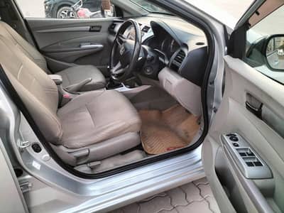Honda City Aspire 1.5  Manual 2015