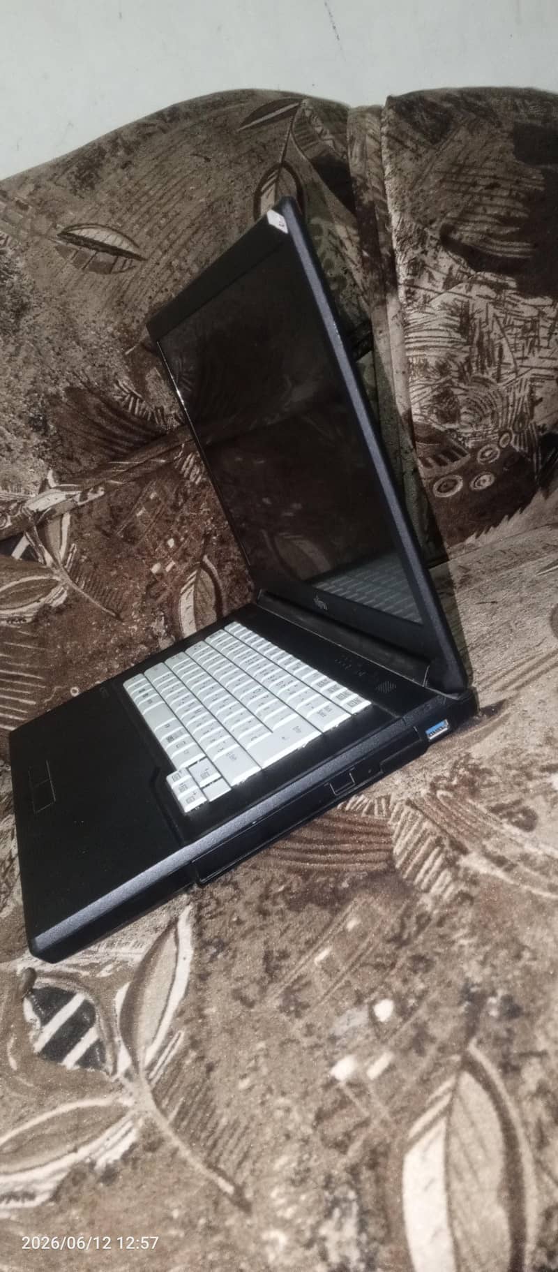 laptop  2