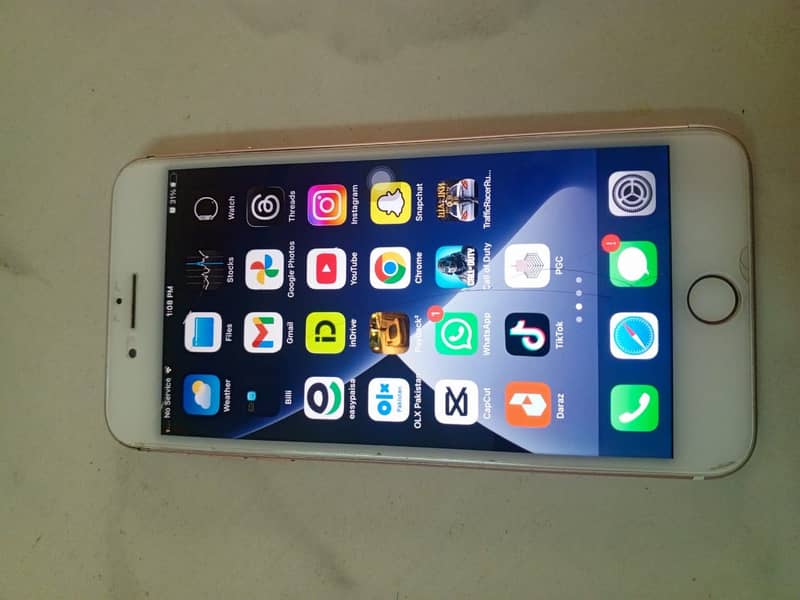 Apple iPhone 7 Plus 2