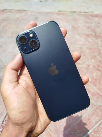 Apple iPhone 13 jv