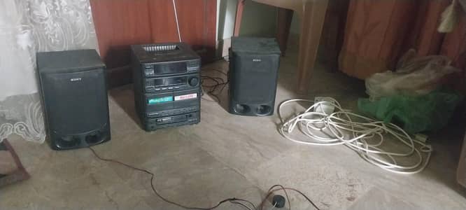 Sony Geunine Speakers used