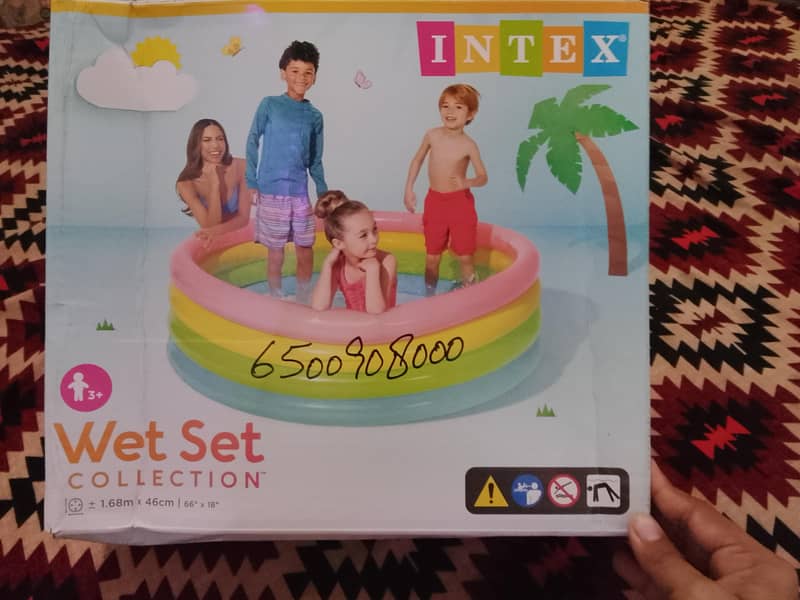 Swimming pool 0