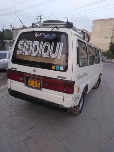 Nissan hiace carvan