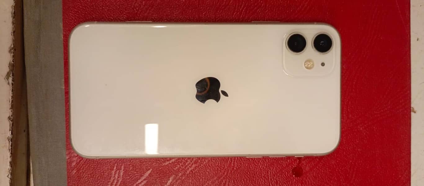 Apple iPhone 11 0