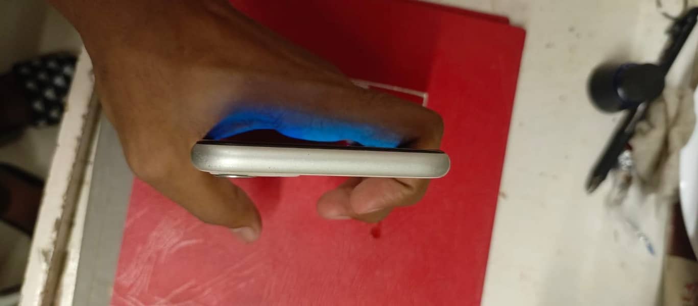 Apple iPhone 11 1