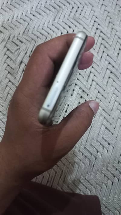 Samsung Mobile S6 Edge