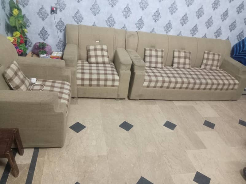 used sofa 0
