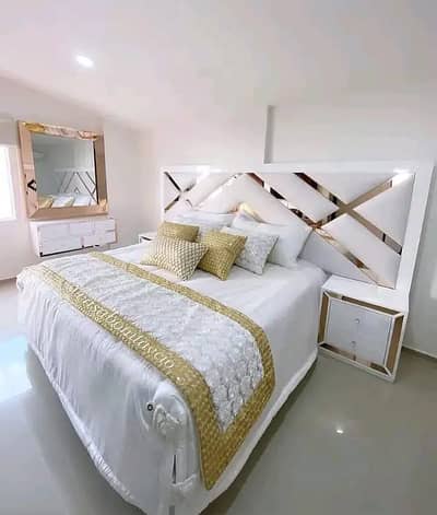 Bed set / Luxury bed / Wooden bed / Double bed / King size bed / bed