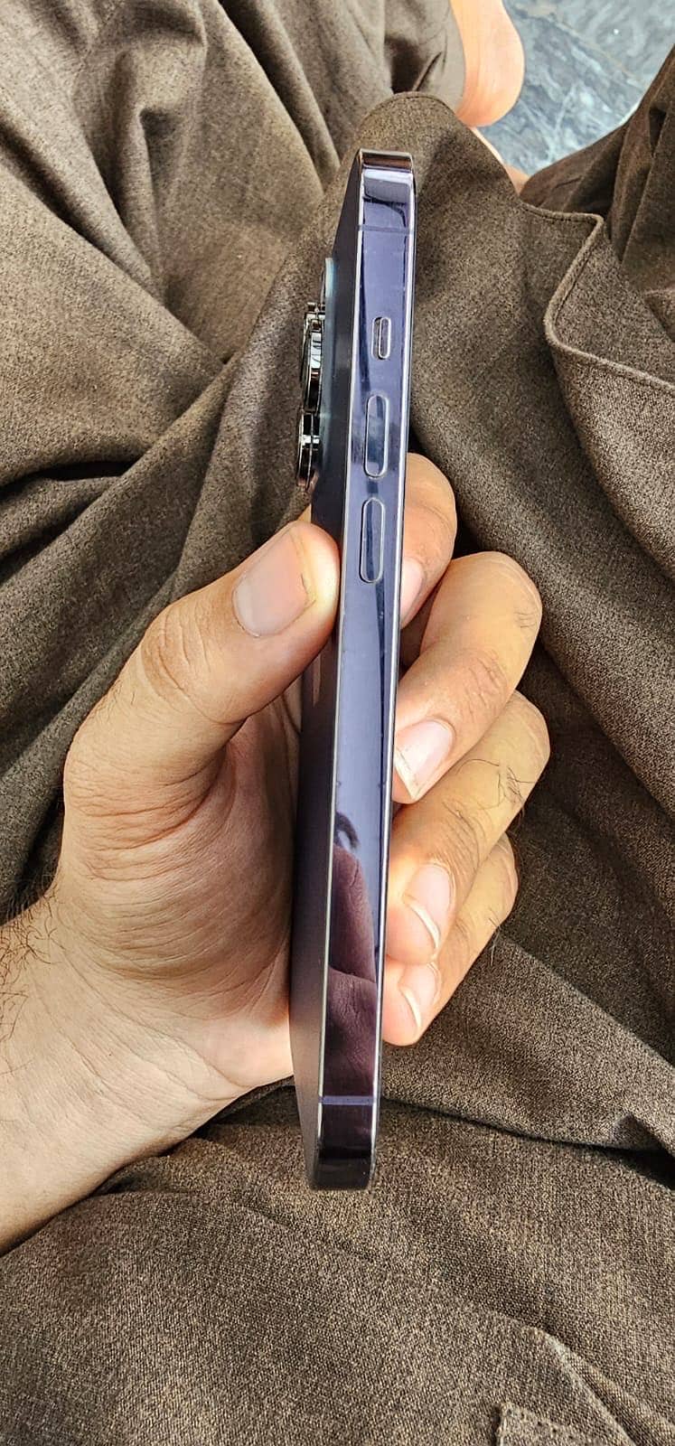 iPhone 14 Pro 2