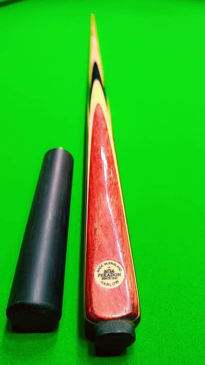 Paradon One Piece Premium Cue – Excellent Condition