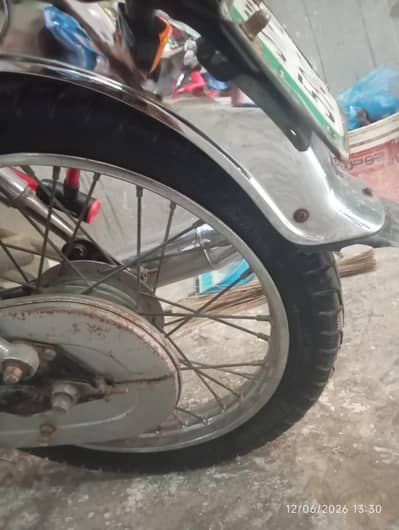 engine timing chain sound arahi ha thori