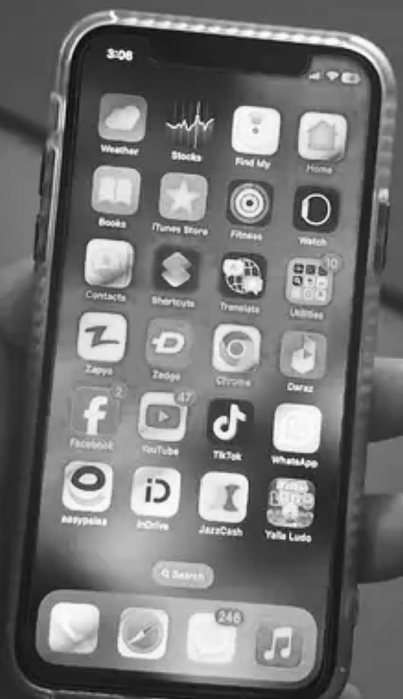 Apple iPhone X 0