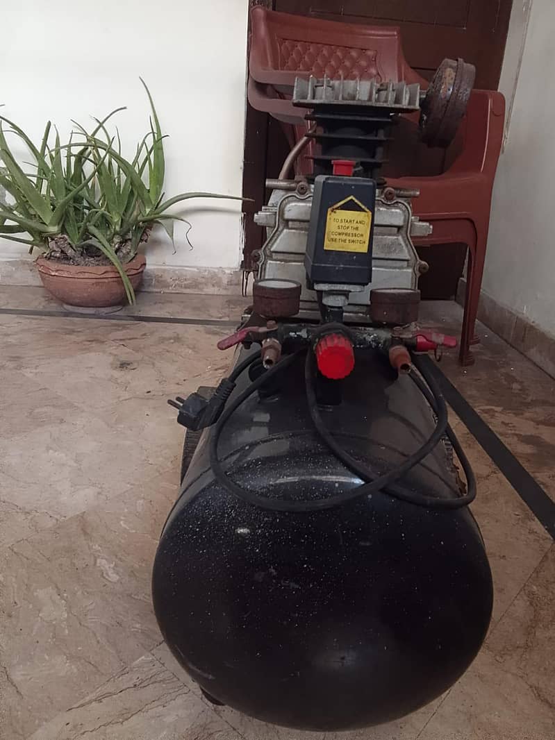 paint machine air compressor 1