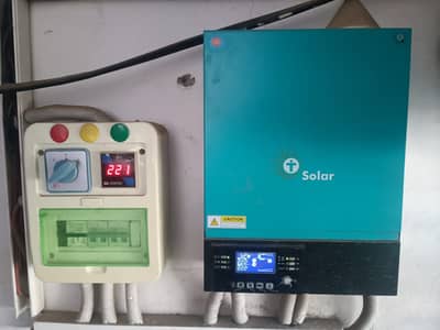Off Grid Solar system fixed on rooftop with stand alongwith Inverter