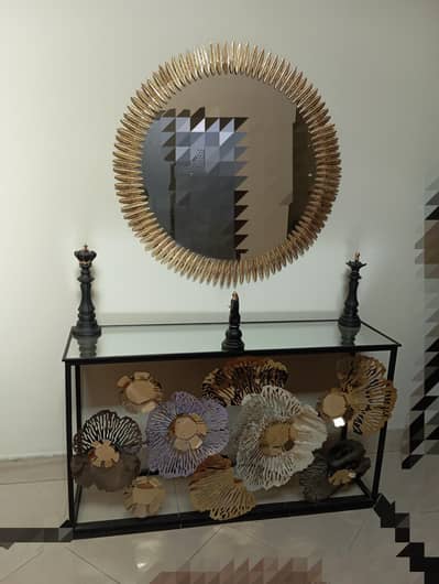 Entryway Wall Console Table with Round Mirror