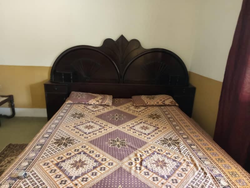 king size bed 3