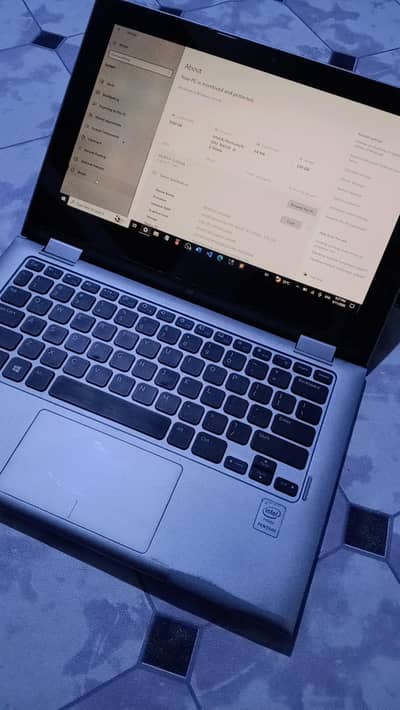 Selling my upgraded and fast Dell Inspiron 11 laptop.
