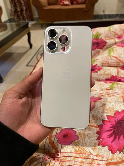 Apple iPhone 15 Pro Max
