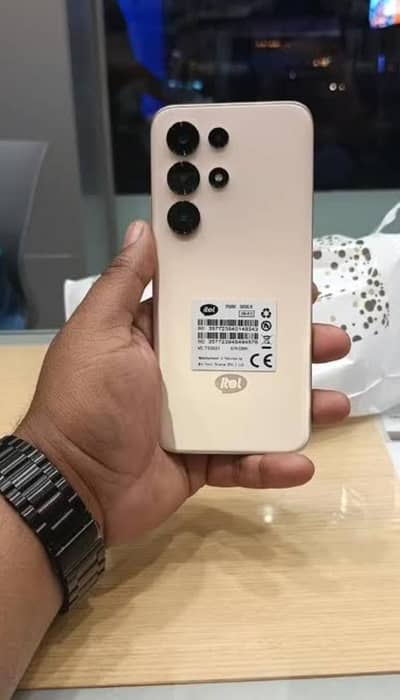 ITEL S26 ULTRA BLUSH PINK GOLD COLOUR 10/10 COMPELTE BOX