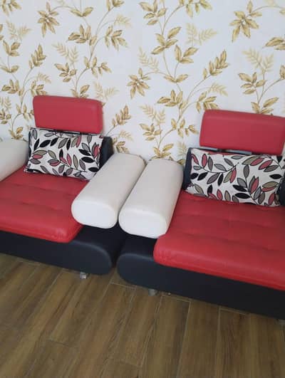 sofa set 7 seater in 10/10 condition